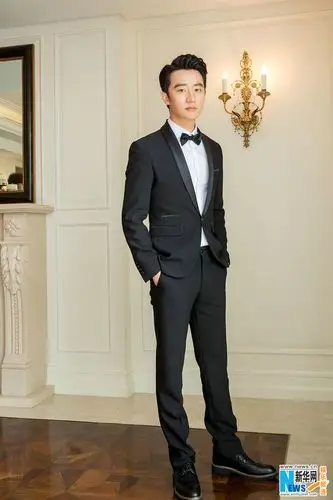 黄轩变身打不倒的"小强"