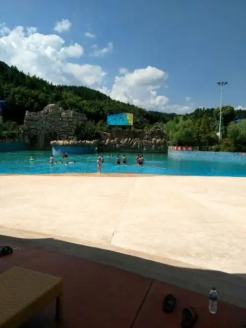 明月山天沐梦幻水城