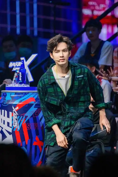 《街舞3》钟汉良展露可爱天分 慧眼独具选人获好评