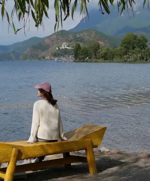 超厉害的普通人# 湖边偶遇一新开咖啡店,此行惊喜