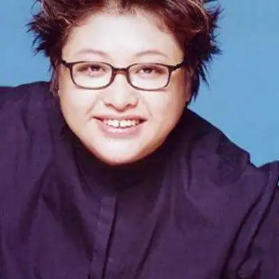 韩红年轻时的照片曝光 韩红大方分享其爱情观