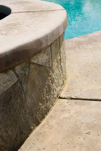 特写,白天,水,阴影,朦胧,模糊,光线,瓷砖,地砖,影子,水池,水面,地面