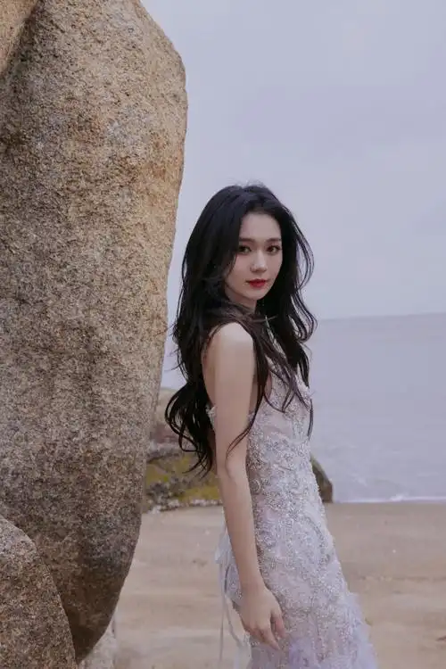 段奥娟星光礼服##腾讯视频星光大赏