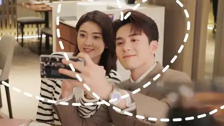 曾舜晞梁洁花式"秀恩爱",抱腰撒娇掐脖子,还没开拍就想亲亲了