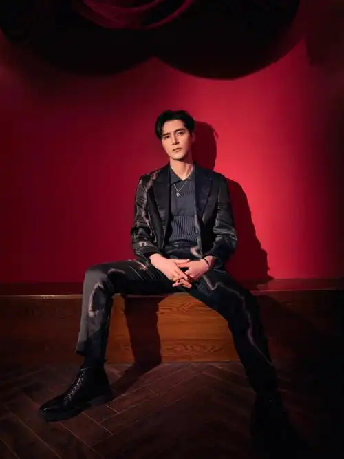 阿云嘎字句如画涌上心头