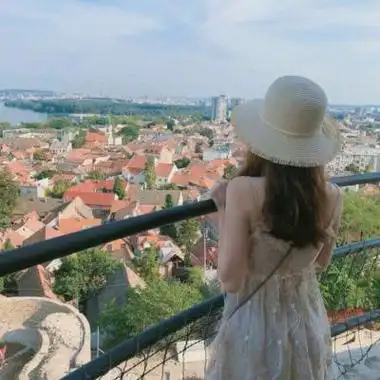 女生背影头像图片帅气