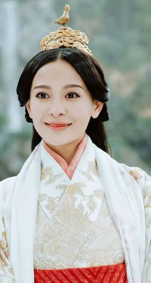 皓镧传公主雅篇病娇女配原来是白切黑