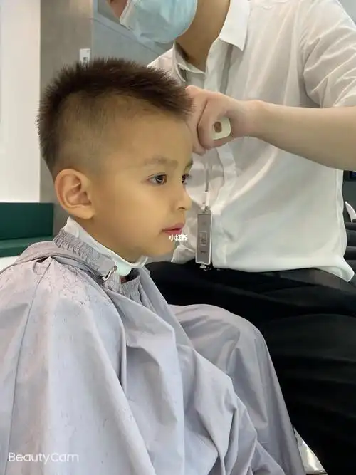 今日发型  #萌娃日常  #宝宝日常  #人类幼崽日常 #可可爱爱的男鹤佑