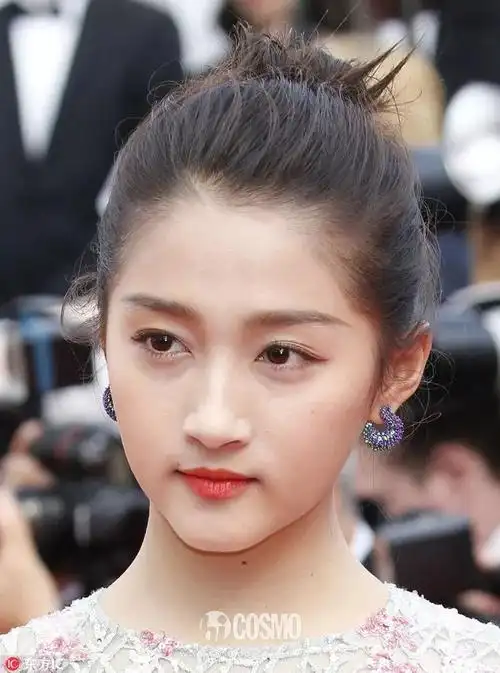 美人计 | 关晓彤,你真需要一个好人缘妆来救命