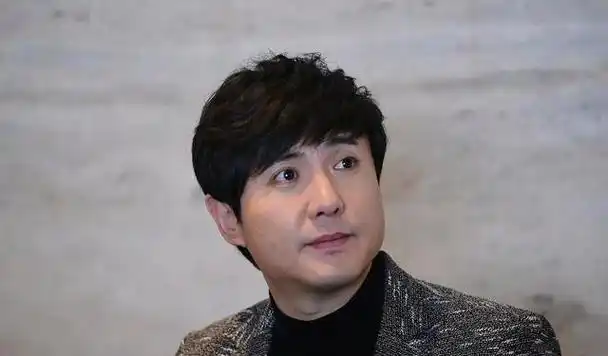 自带笑点的喜剧演员沈腾