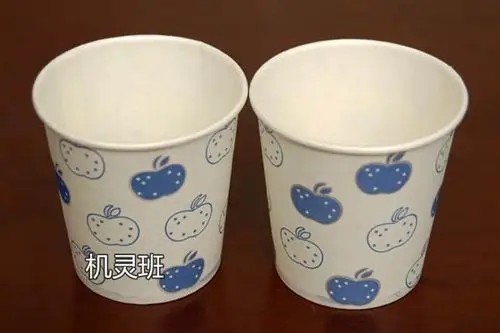 幼儿园用一次性纸杯手工自制打击乐器沙锤步骤图解