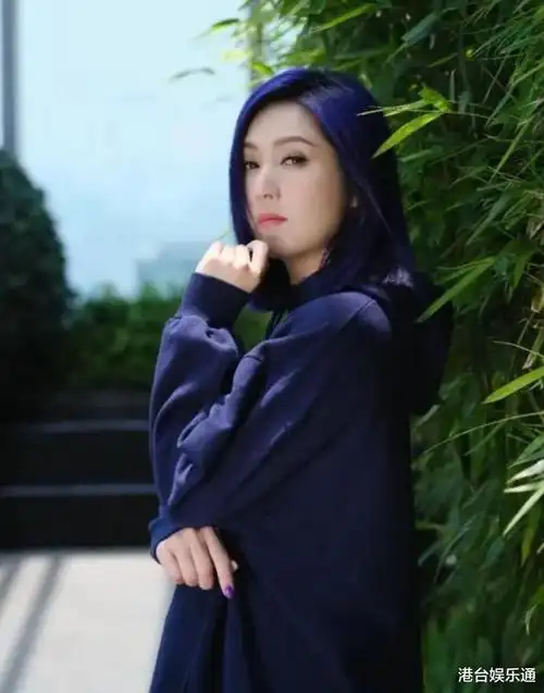 杨千嬅任tvb中年好声音2决赛评审香港网友扬言抵制