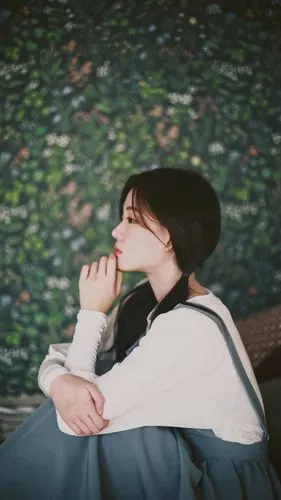 侧脸杀美女文艺范气质