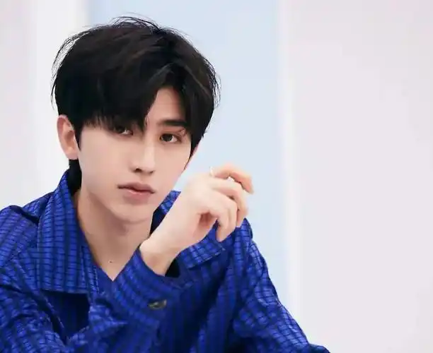 我觉得蔡徐坤的声明里,还应该再加一句:如果有,我自己会进监狱-腾讯