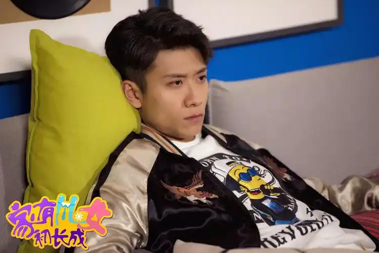 张一山花式演绎"靠谱青年" 网友:他在我心里是c位