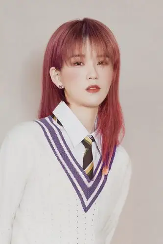 长发学妹陆柯燃