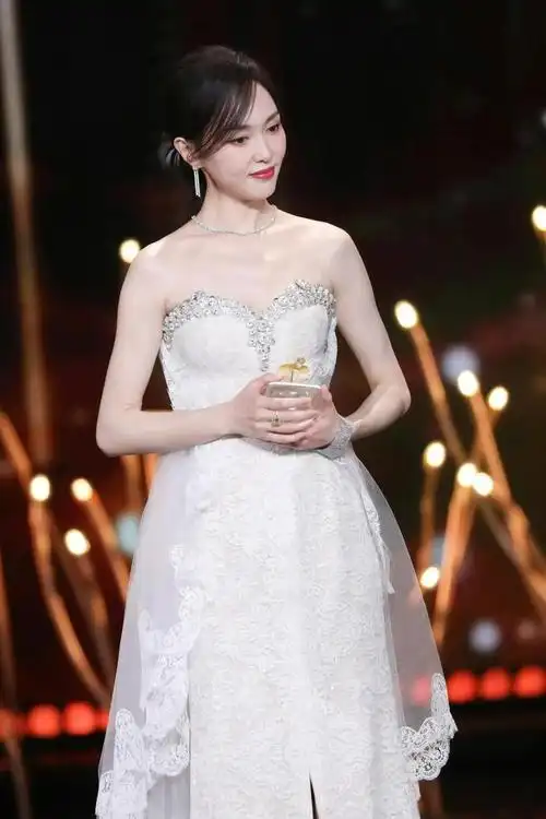 唐嫣生图太美啦