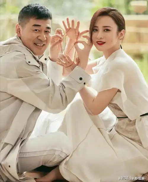 蒋勤勤否认与老公离婚辟谣陈建斌有私生子我和陈老师好好的