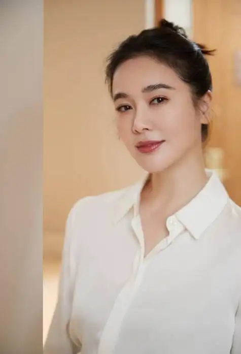 "风流成性"的左小青:绯闻不断,如今仍靠身材吸睛_体操_生活_梦想