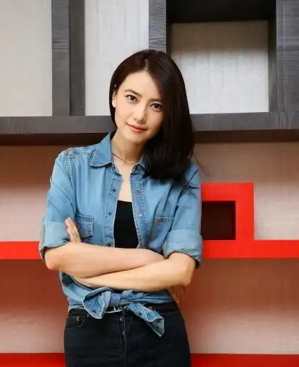 高圆圆中长发发型 时尚迷人,女明星图片-第2图,发型图片