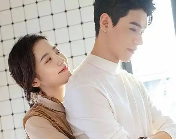 《从结婚到恋爱》,实力圈粉,网友表示:周雨彤,最近好迷人啊_气质_许魏