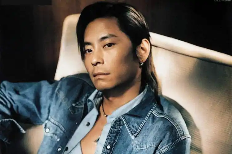 王杰两次奉子成婚暗示四大天天的财富没有他一半浪子豪横