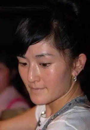 贵圈10大女星卸妆后丑照,柳岩一点不性感,baby反差有点大