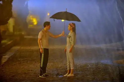 王自健,石安妮等联袂主演的爱情喜剧电影《玛格丽特的春天》今日曝光