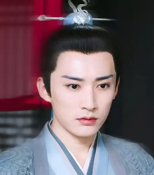 琉璃播出之际,汇总刘学义柏麟帝君/昊辰的精彩瞬间,你的美令人心动