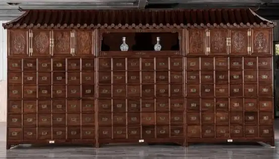 中药房这样装修才能吸引人们的注意力!