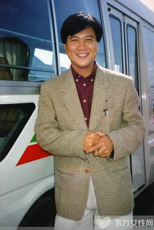 万梓良近况曝光 万梓良老婆郭明黎资料