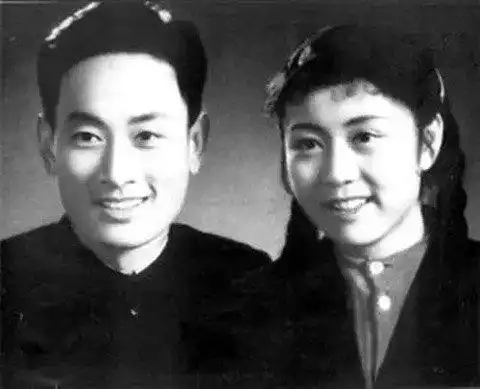 庞学勤与妻子杨洸的爱情也是一段电影圈佳话.