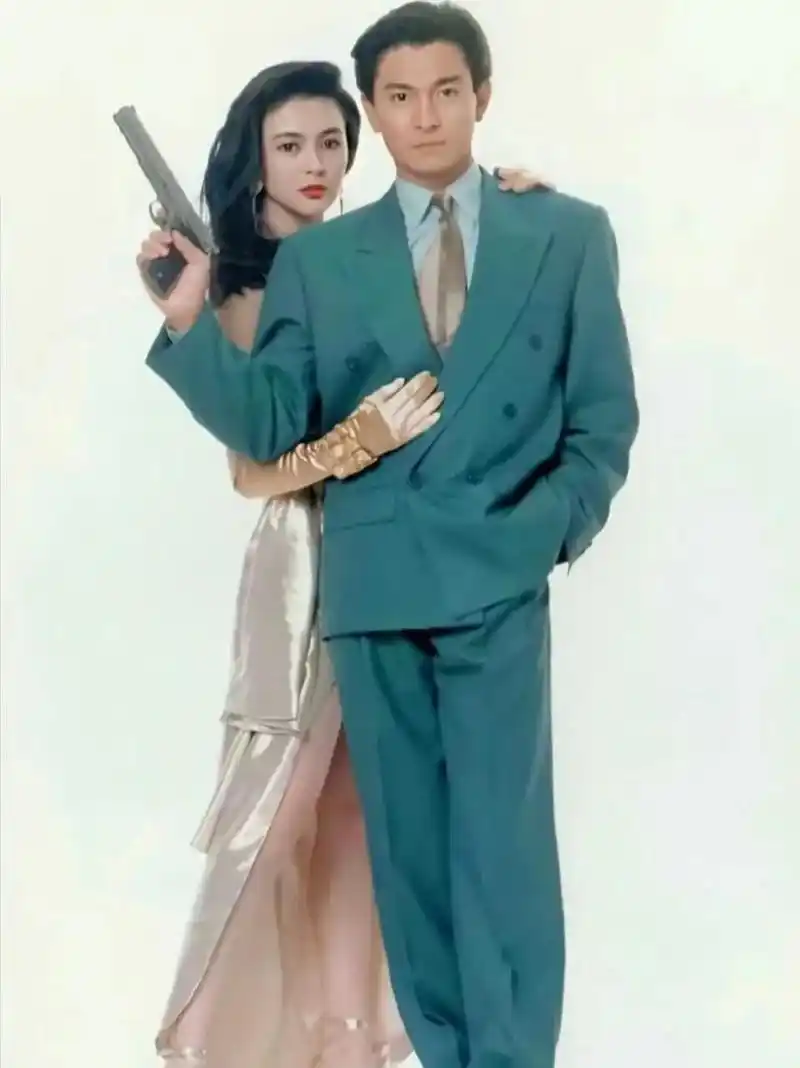领动计划# 90年代的电影《龙神太子》剧照,刘德华的007造型和关之琳