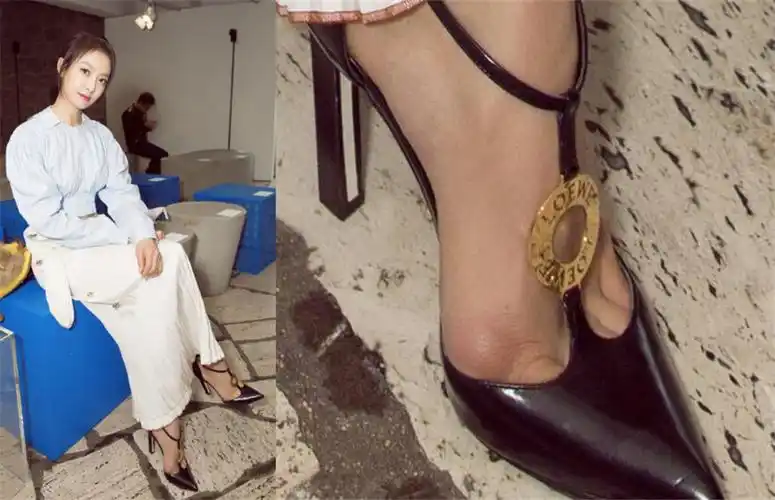 生图也好美可宋茜的万元裙像泳衣重点是她的脚骨看起来有点疼