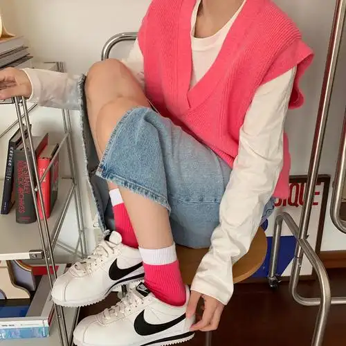 首页 下载app                          可爱怪可爱の袜子女假两双中