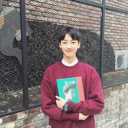 金善斌# #男头# 学生形象