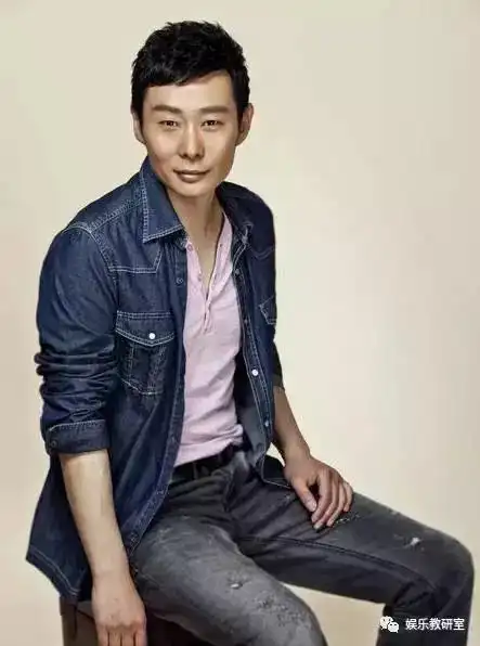 霍青,北京人,中国内地影视男演员.毕业于中央戏剧学院表演系.