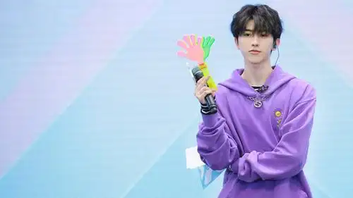 回车桌面>电脑壁纸>明星>大陆明星>男神蔡徐坤青春有你pd形象>