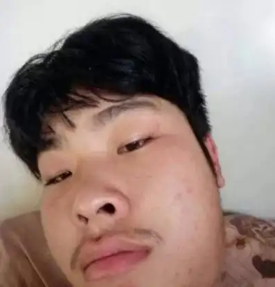 00后女生眼中丑男的标志全占的脱单简直难于上青天