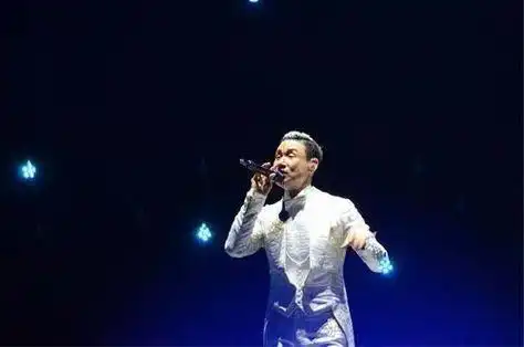 张学友上海演唱会诚挚致歉与精彩表演