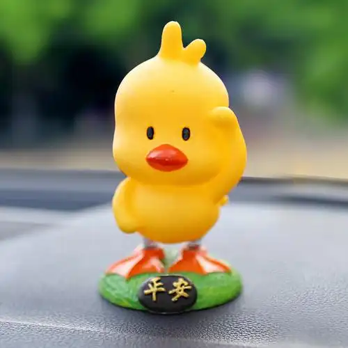 抖音网红摇头小黄鸭汽车摆件车载车内饰品卡通摆件