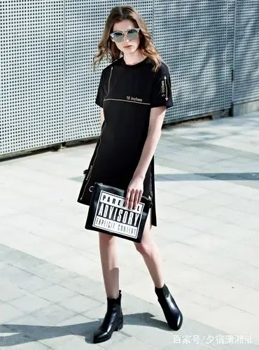 时装周:时尚达人都喜欢的精致穿搭,搭配看起来