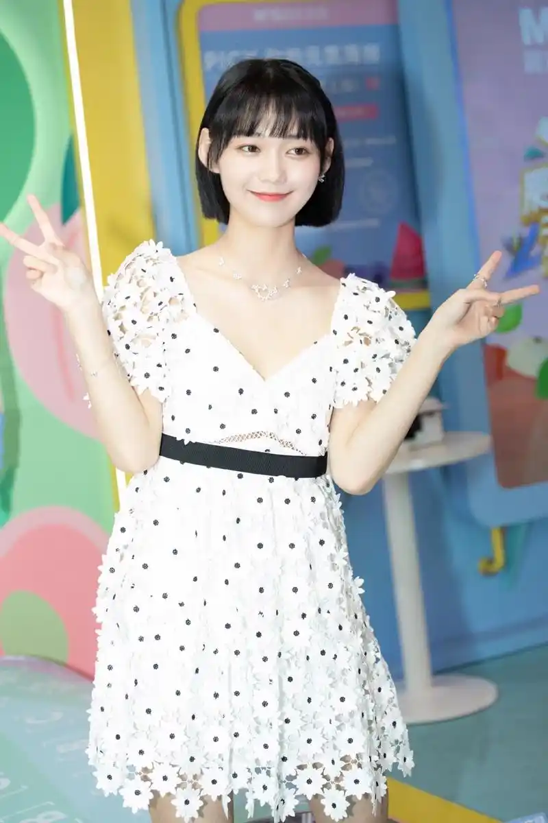 段奥娟高清壁纸