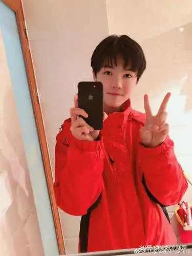 时代峰峻现在有多少人都是谁