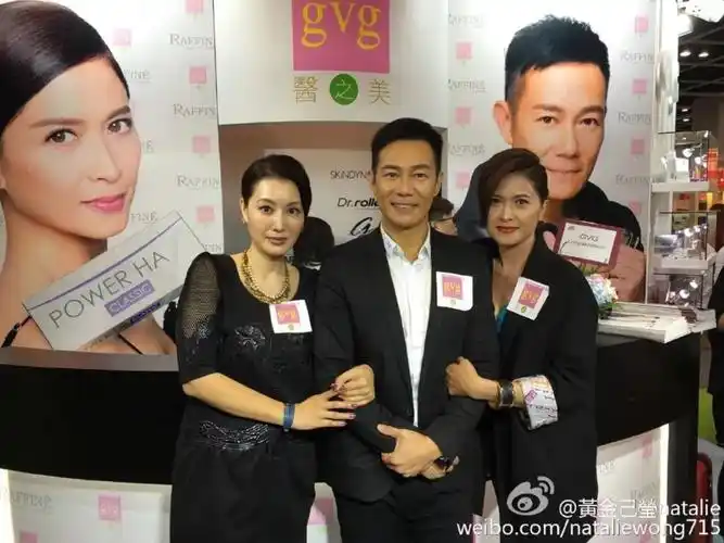 47岁古天乐唯一承认女友约「御用阿妈」过母亲节