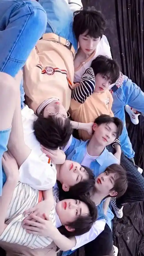 有时候,规则也是可以改变的,就像他们那样_台风_少年团_时代