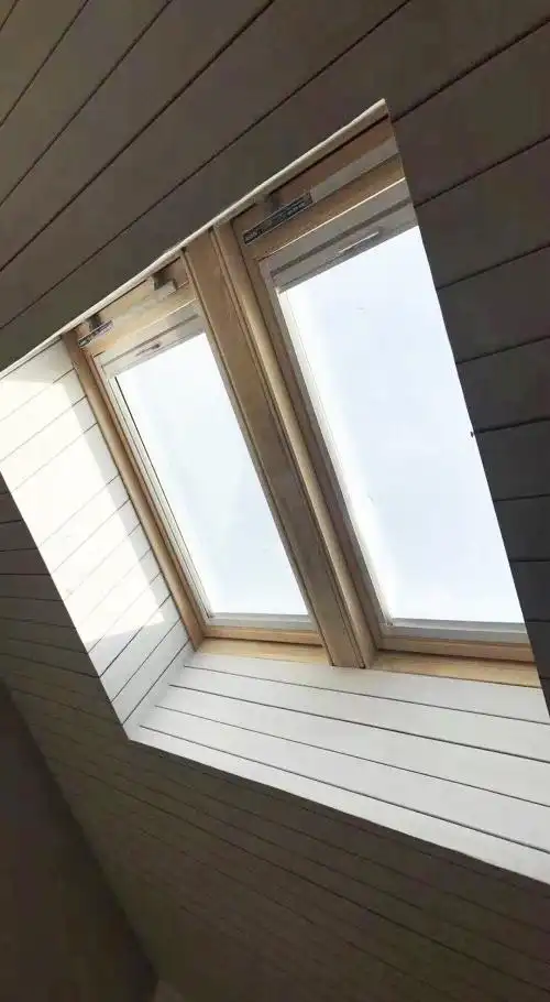屋顶采光窗_屋顶
