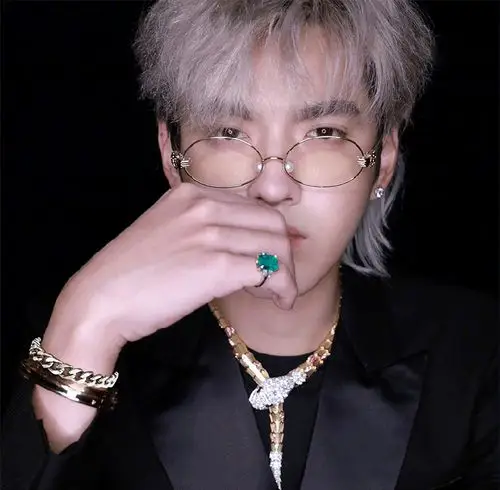 韩版不锈钢时尚钛钢手链吴亦凡同款潮链男士新款高档首饰厂家直销