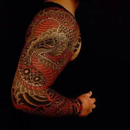 9张很有感觉的老传统半甲花臂纹身图案