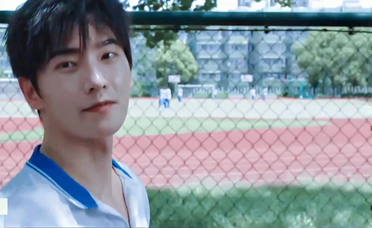 希望杨洋校服半永久,现偶不能没有他.#娱圈八卦资讯